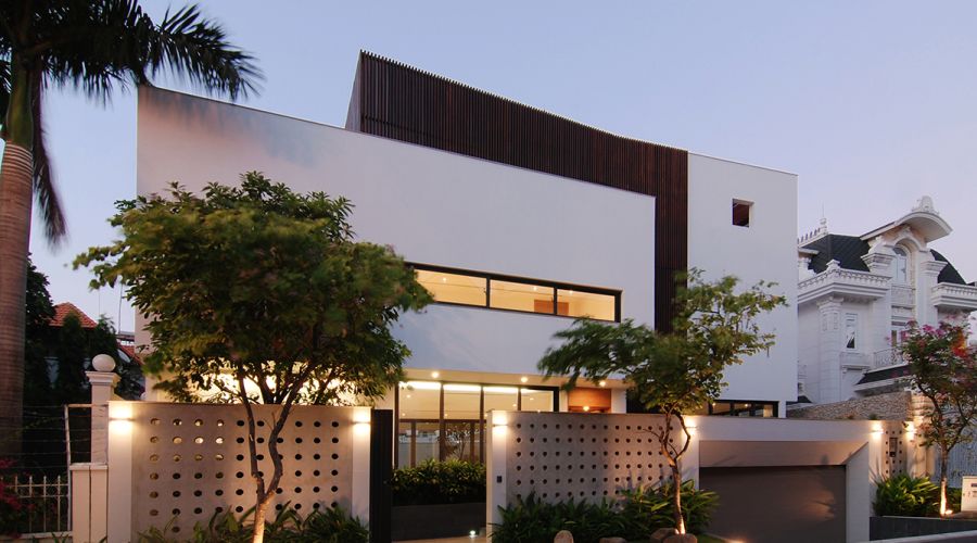 Các loại cửa chính nhà ở